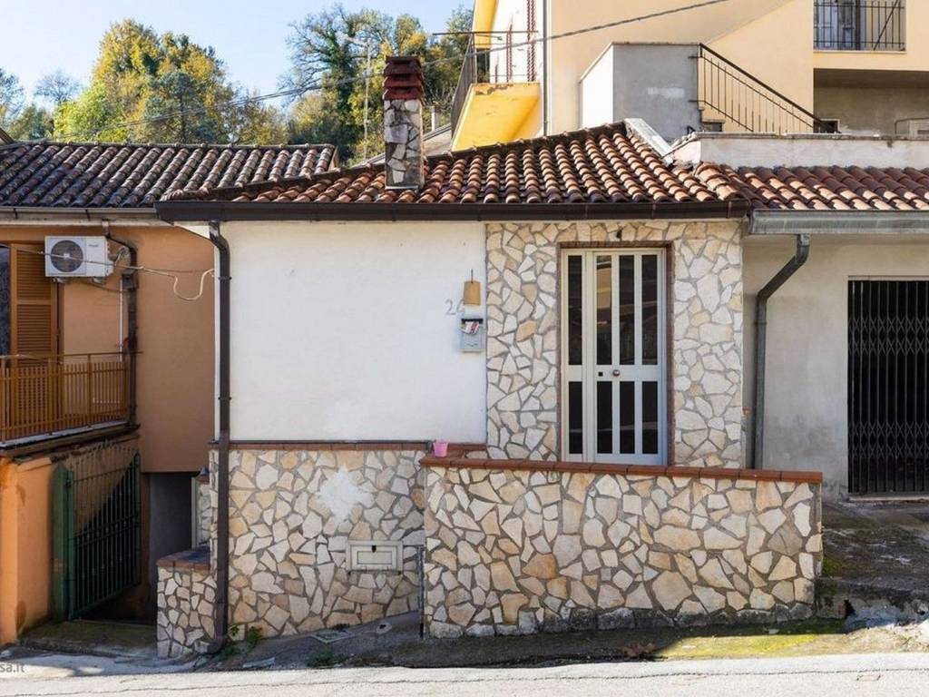 Villa unifamiliare via Rifugio 21, Centro, Ceccano — foto 1
