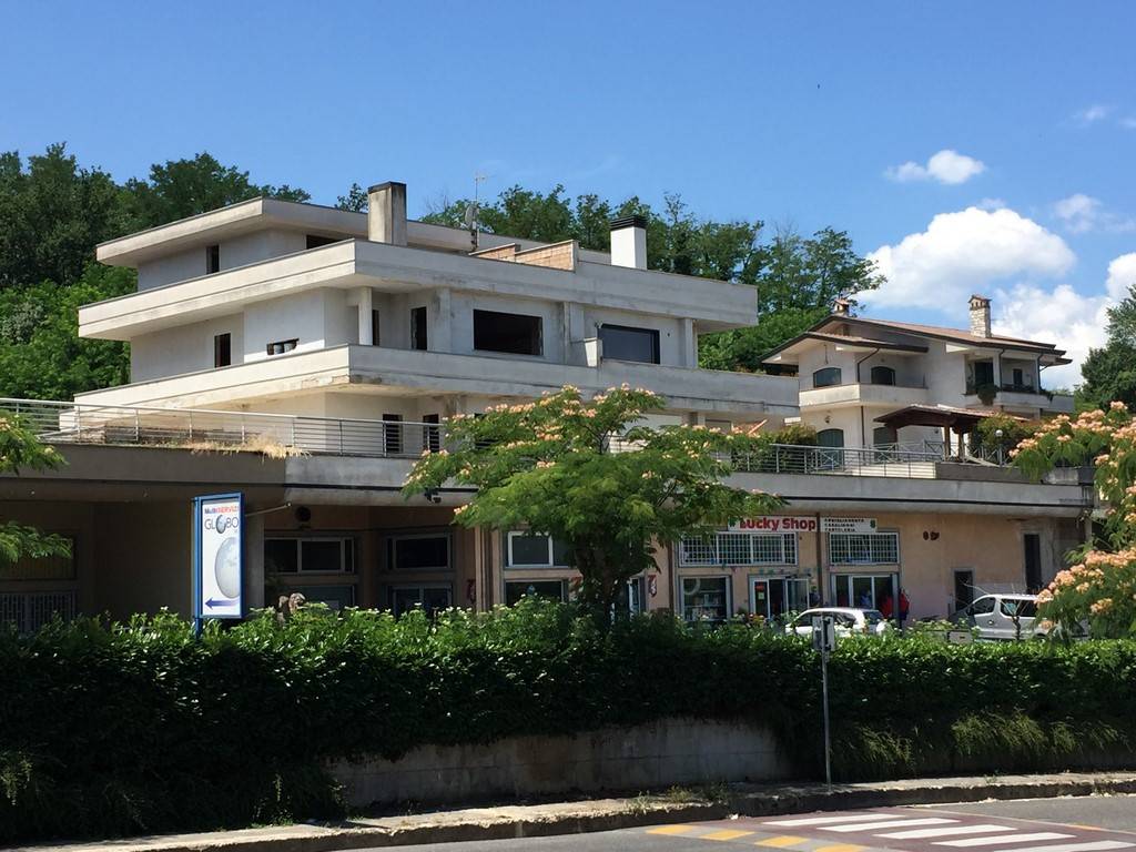 Villa bifamiliare viale Fabrateria Vetus, Centro, Ceccano — foto 1