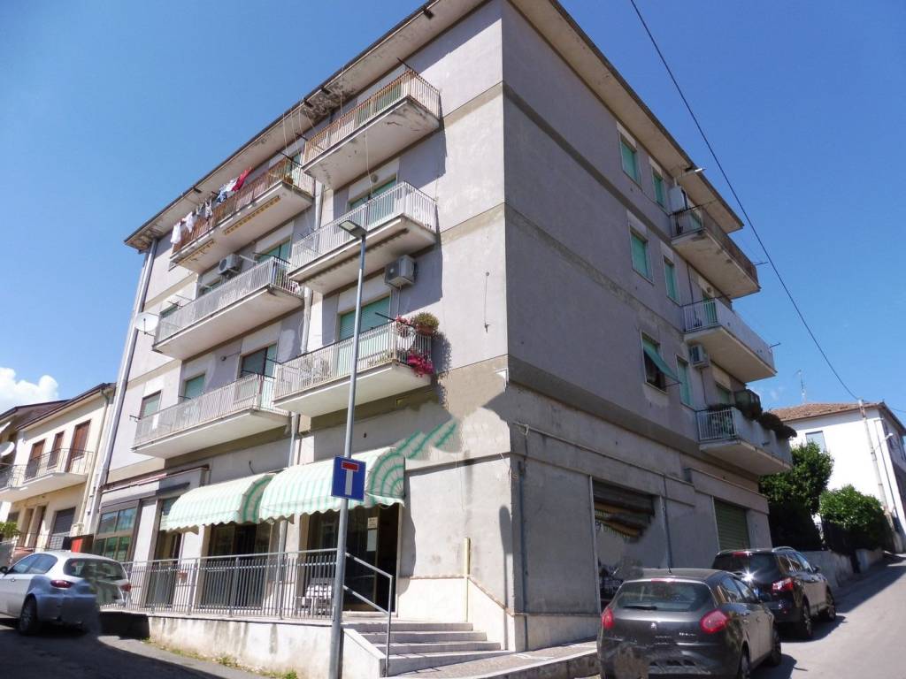 Quadrilocale via Domenico Messerville, Centro, Ceccano — foto 1
