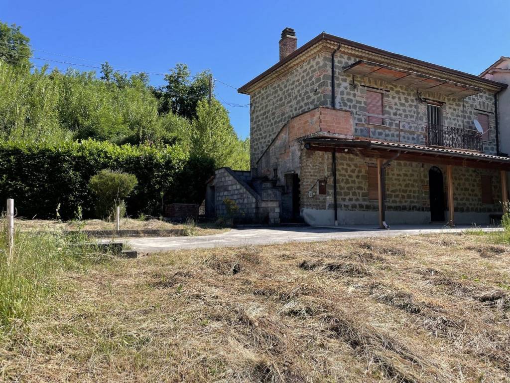 Villa bifamiliare via Maiura, Centro, Ceccano — foto 1