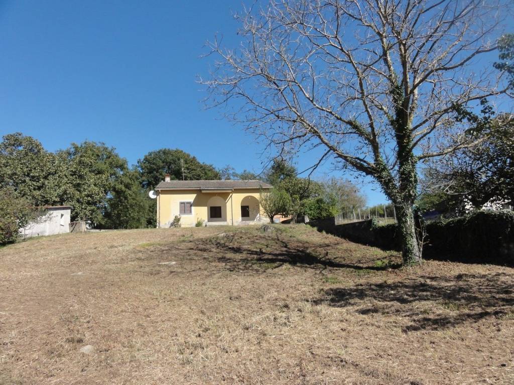 Villa unifamiliare via Due Cone, Centro, Ceccano — foto 1