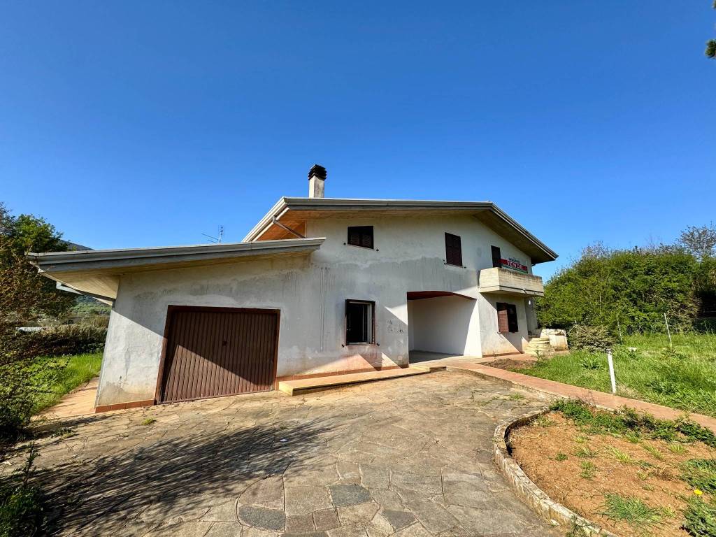 Villa unifamiliare via Celleta, Ceccano — foto 1