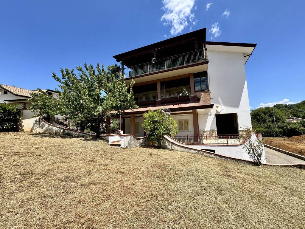 Appartamento via Madonna del Carmine 186, Centro, Ceccano — foto 1