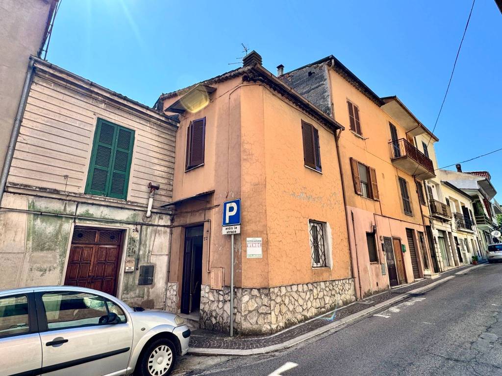 Terratetto unifamiliare via Principe Umberto, Centro, Ceccano — foto 1