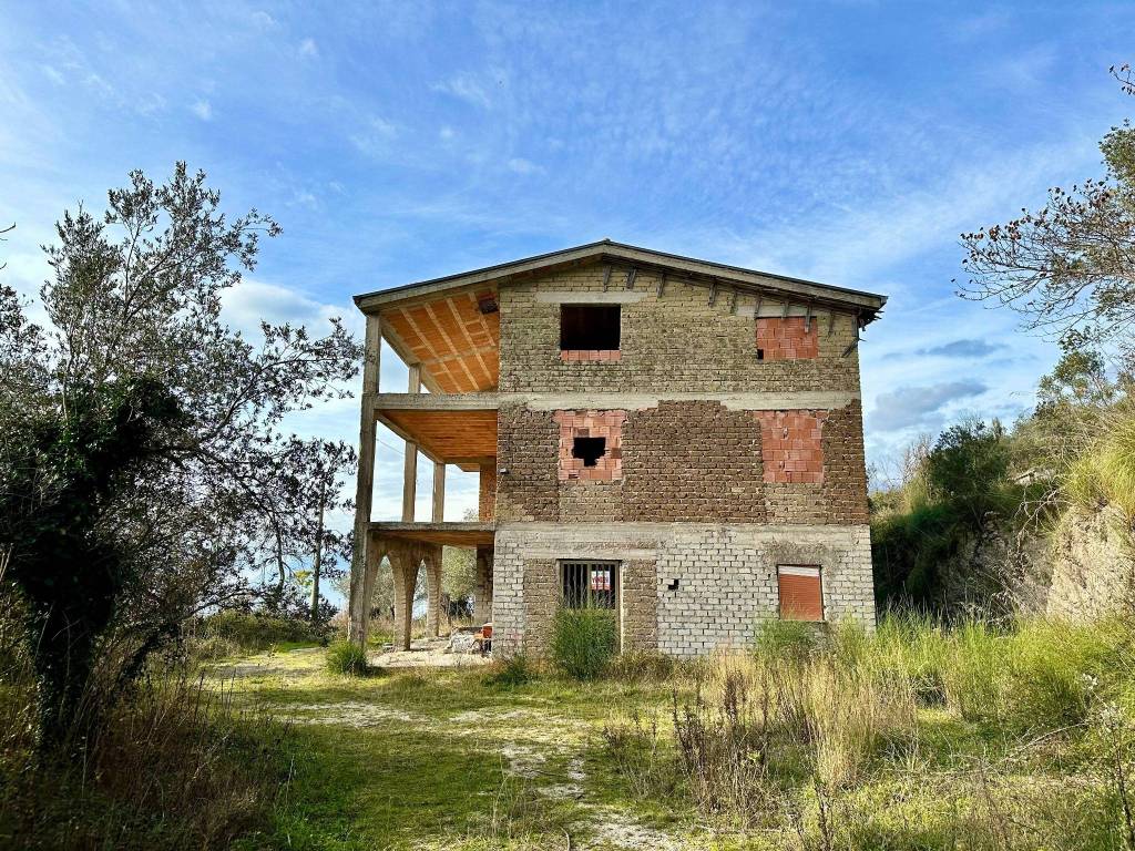 Villa unifamiliare via Caprareccia, Cassino