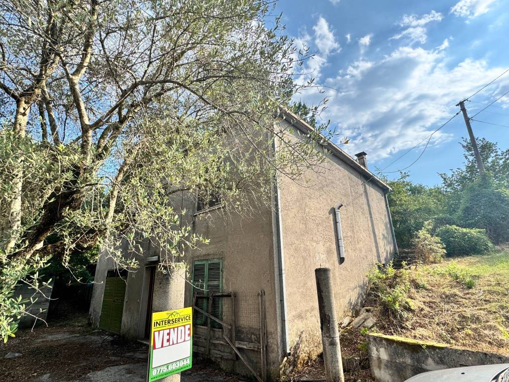 Villa unifamiliare via Ararsa, Monte San Giovanni Campano