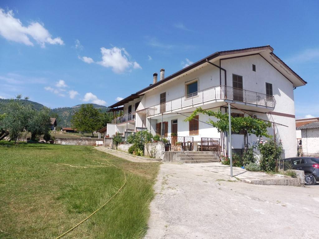 Villa unifamiliare Strada Provinciale Guglietta-Vallefratta, Amaseno